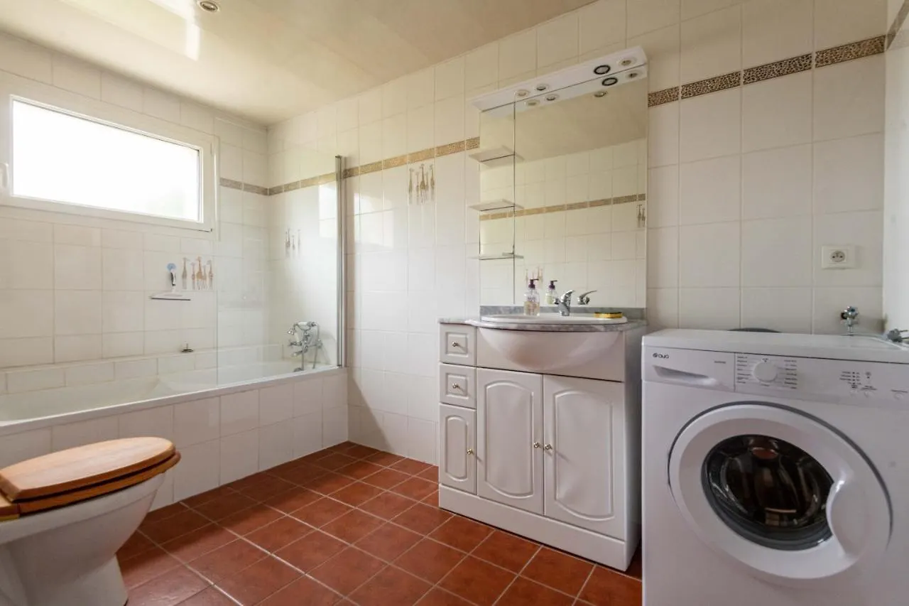 Grande Maison Pour 10 Avec Piscine A Sarzeau Nyaraló